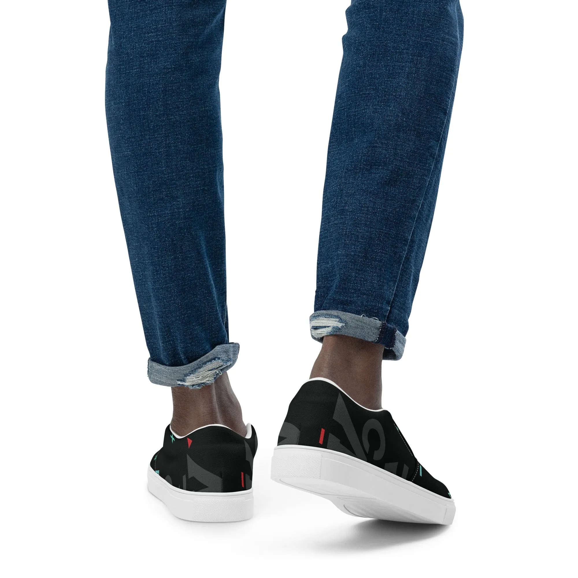 AFRICA IS THE FUTURE Men’s Slip-On Canvas Shoes