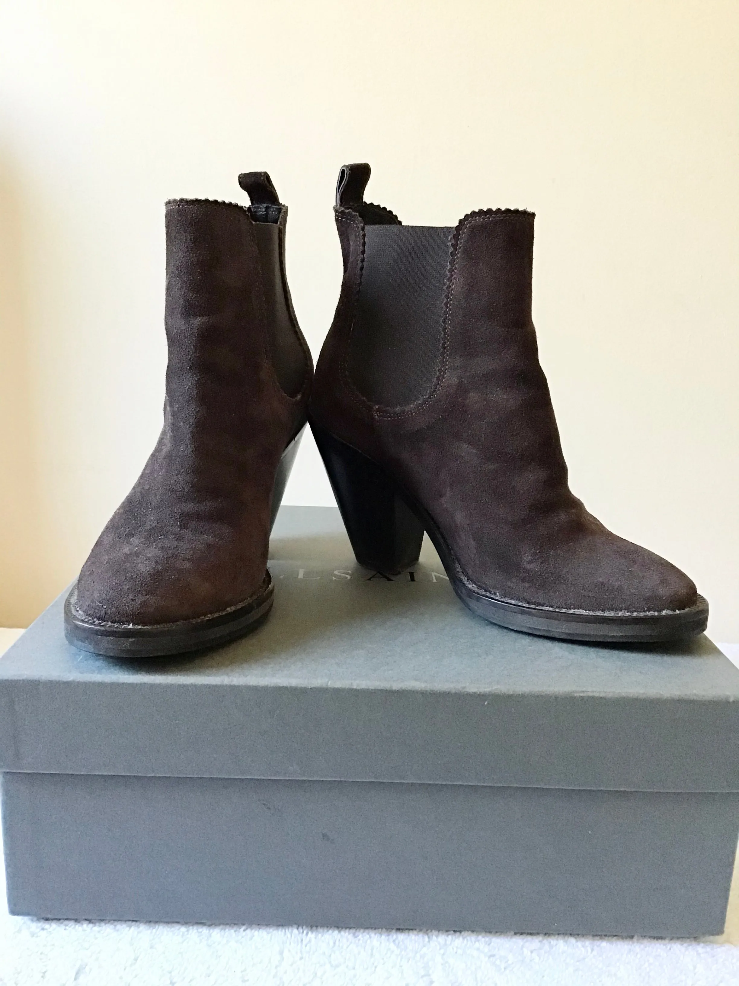 ALL SAINTS EVERING DARK CHOCOLATE BROWN SUEDE CHELSEA BOOTS SIZE 3/36
