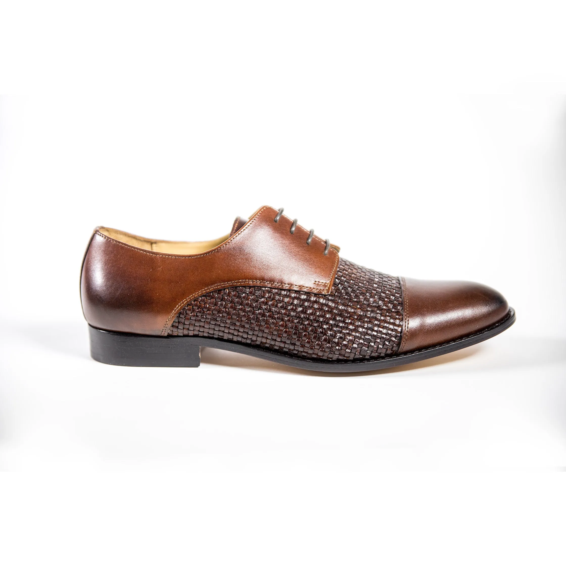 AN Woven Oxford Shoes (Brown) Sample Studio Shoes