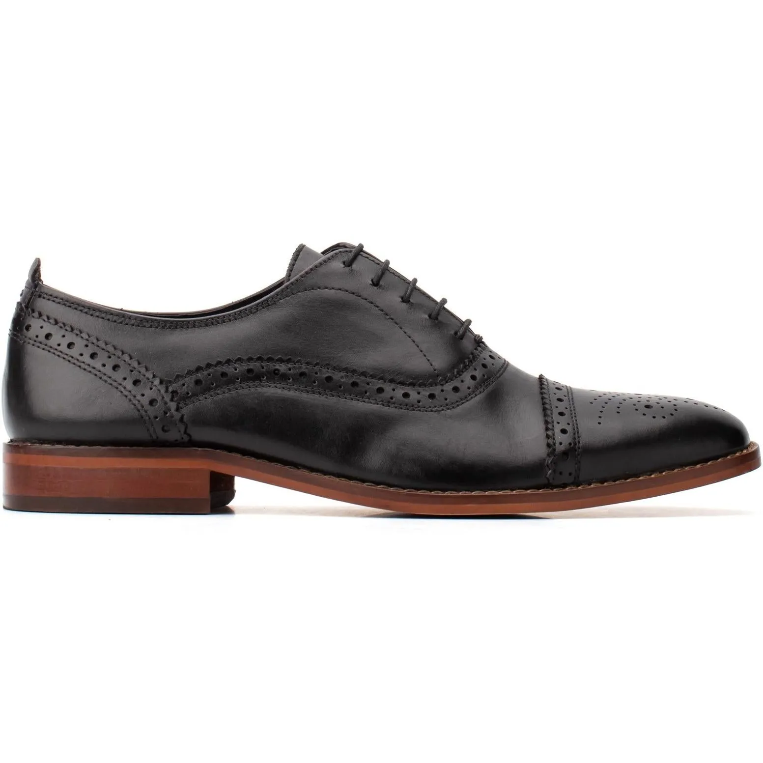 Base London Cast Waxy Brogue Shoe