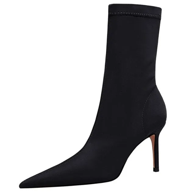 BIGTREE Faux Leather Slip On Booty Shoes