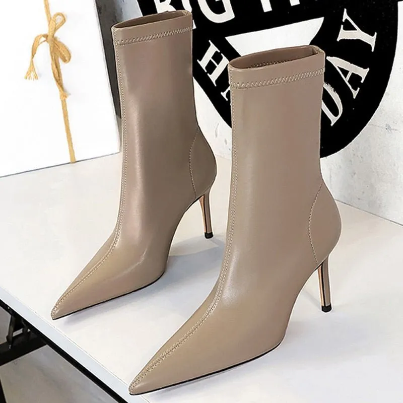 BIGTREE Faux Leather Slip On Booty Shoes