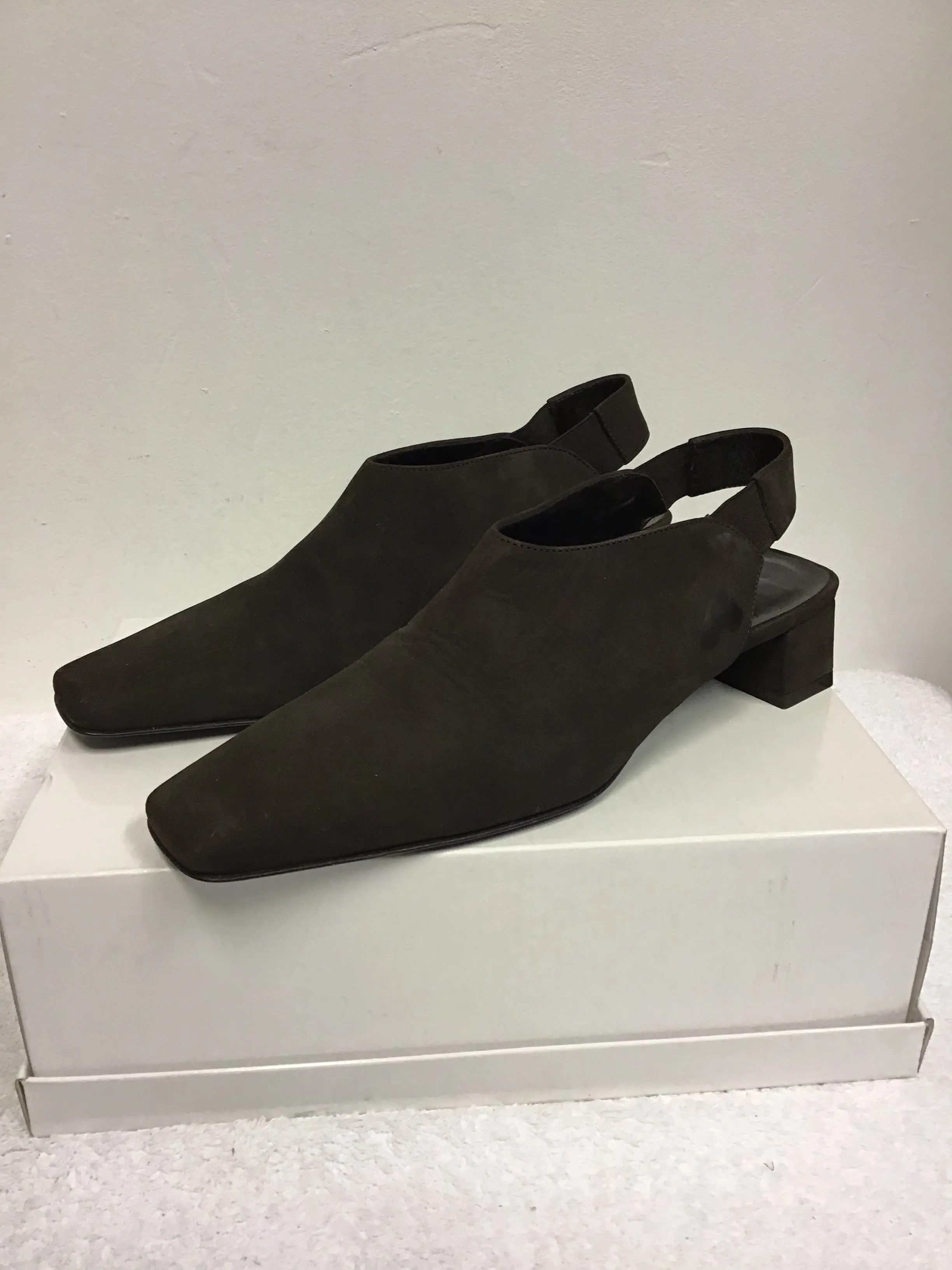BRAND NEW HOBBS DARK BROWN SUEDE SLINGBACK HEELS SIZE 4.5/37.5