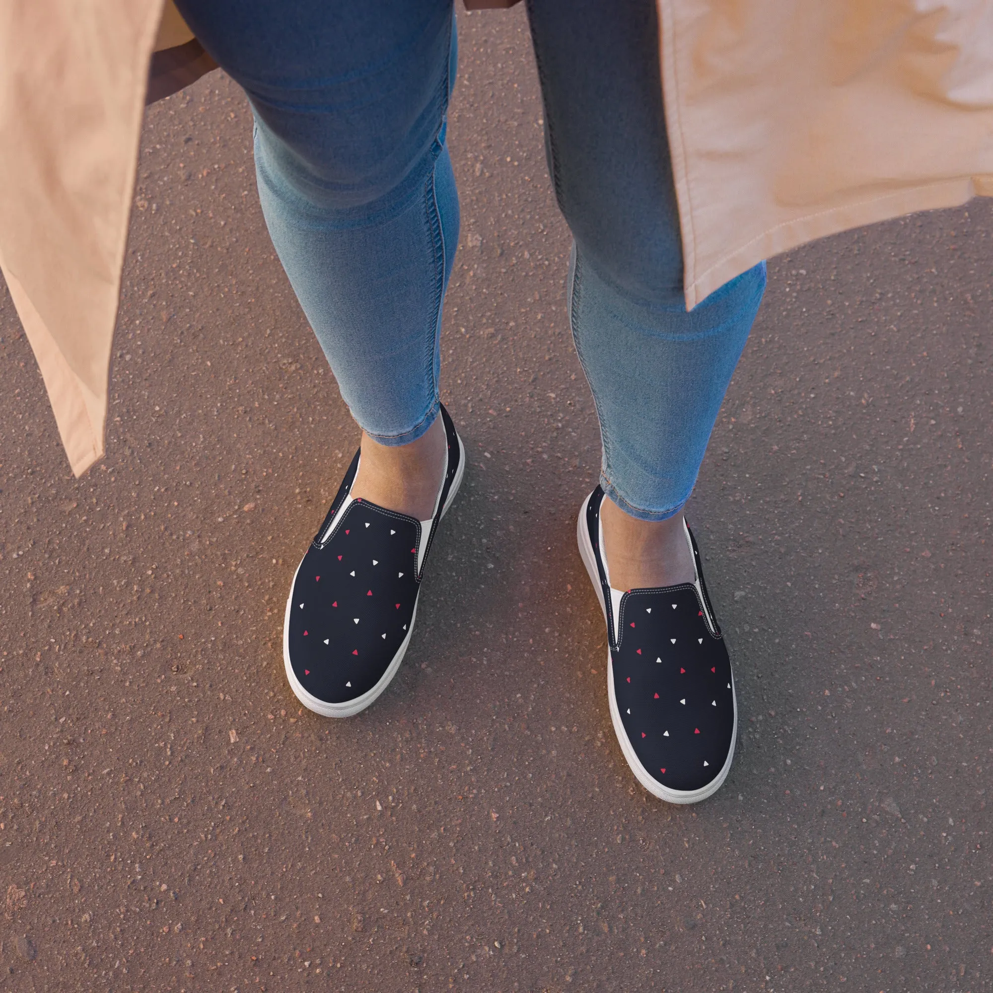 CELEBRATE GOOD TIMES Women’s Slip-On Canvas Shoes