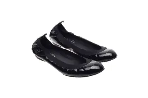 Chanel - Brand New in Box Patent Black Elastic Ballet Flats - IT 38 1/2