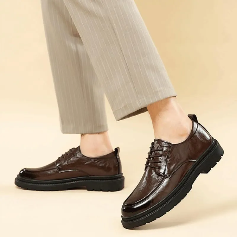 Classic Men's Oxford Dress Shoes for Business Formal Occasions, Comfortable Lace-Up Leather Office Shoes with Cushioned Insole