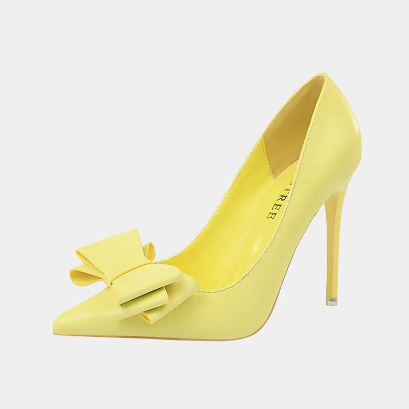 Daisy Macaron Pumps
