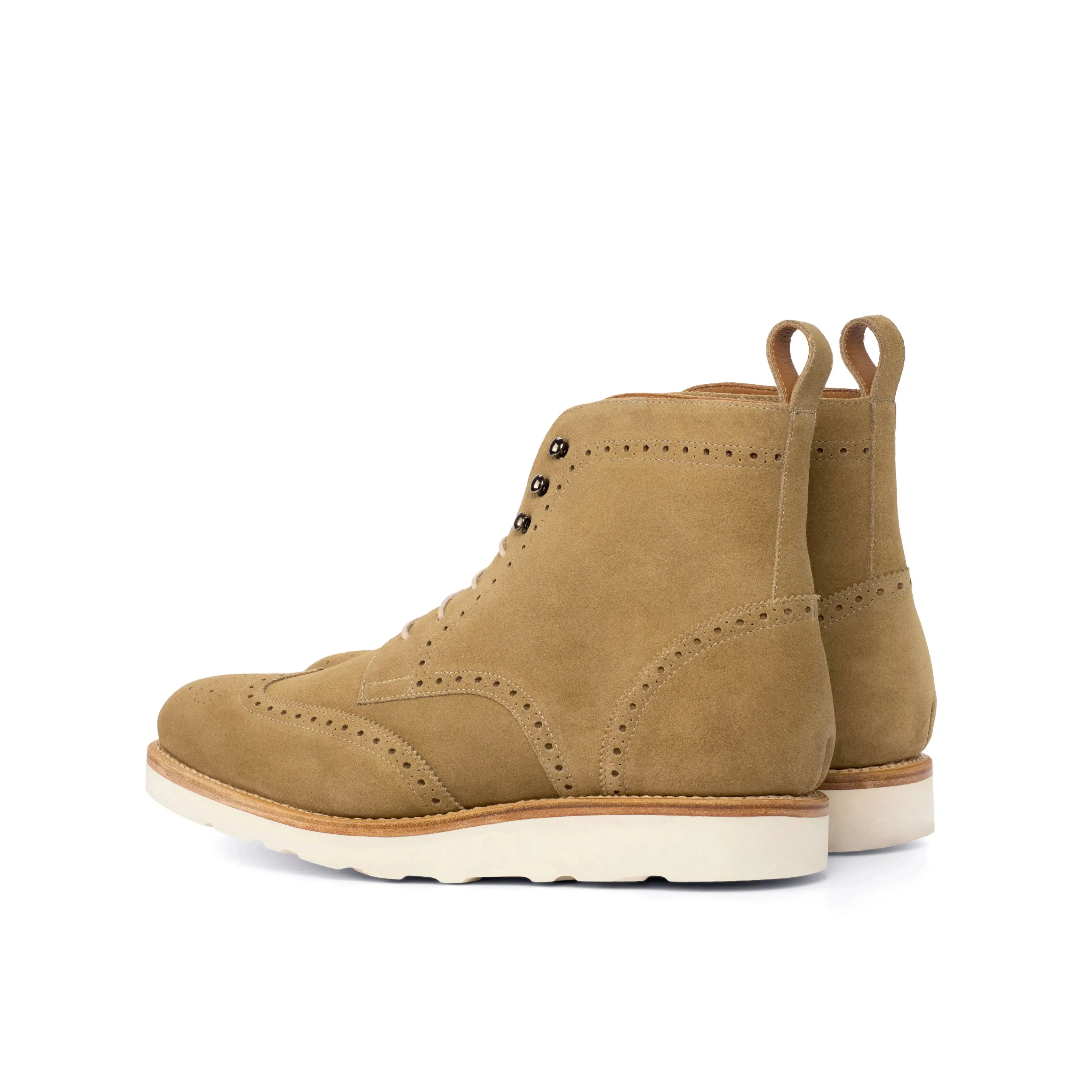 DapperFam Valiant in Camel Men's Lux Suede Military Brogue