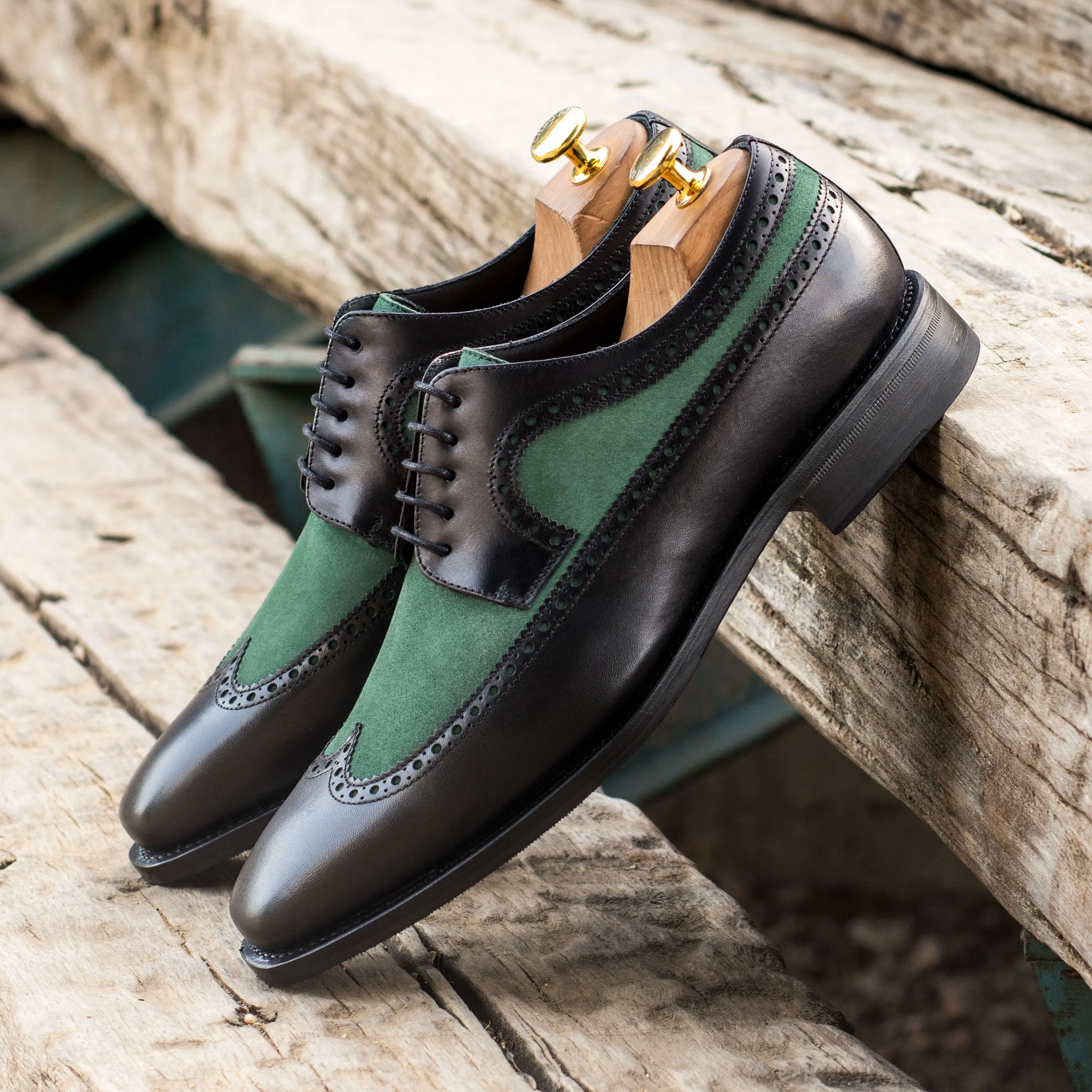 DapperFam Zephyr in Black / Forest Men's Italian Suede & Leather Longwing Blucher
