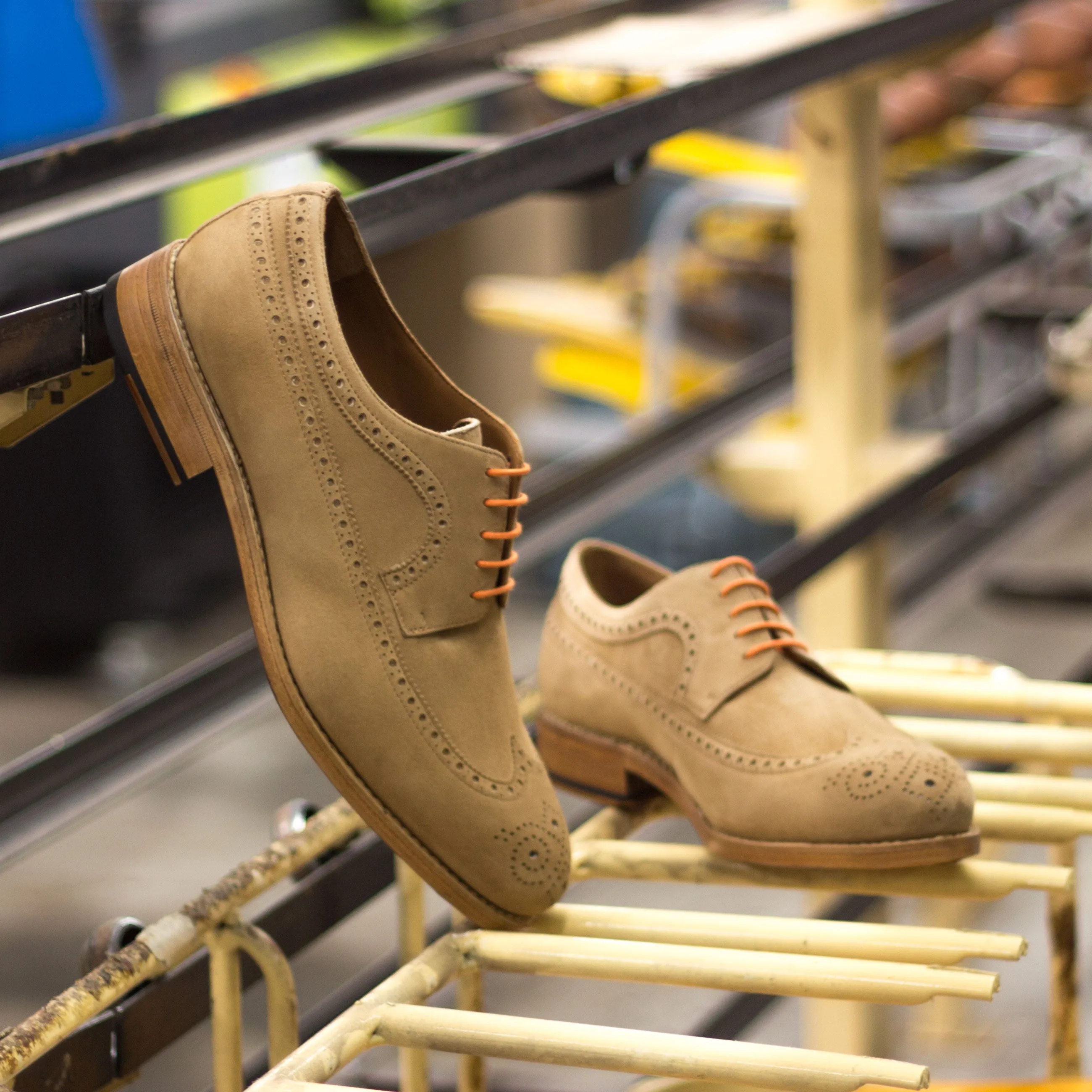 DapperFam Zephyr in Camel Men's Italian Suede Longwing Blucher
