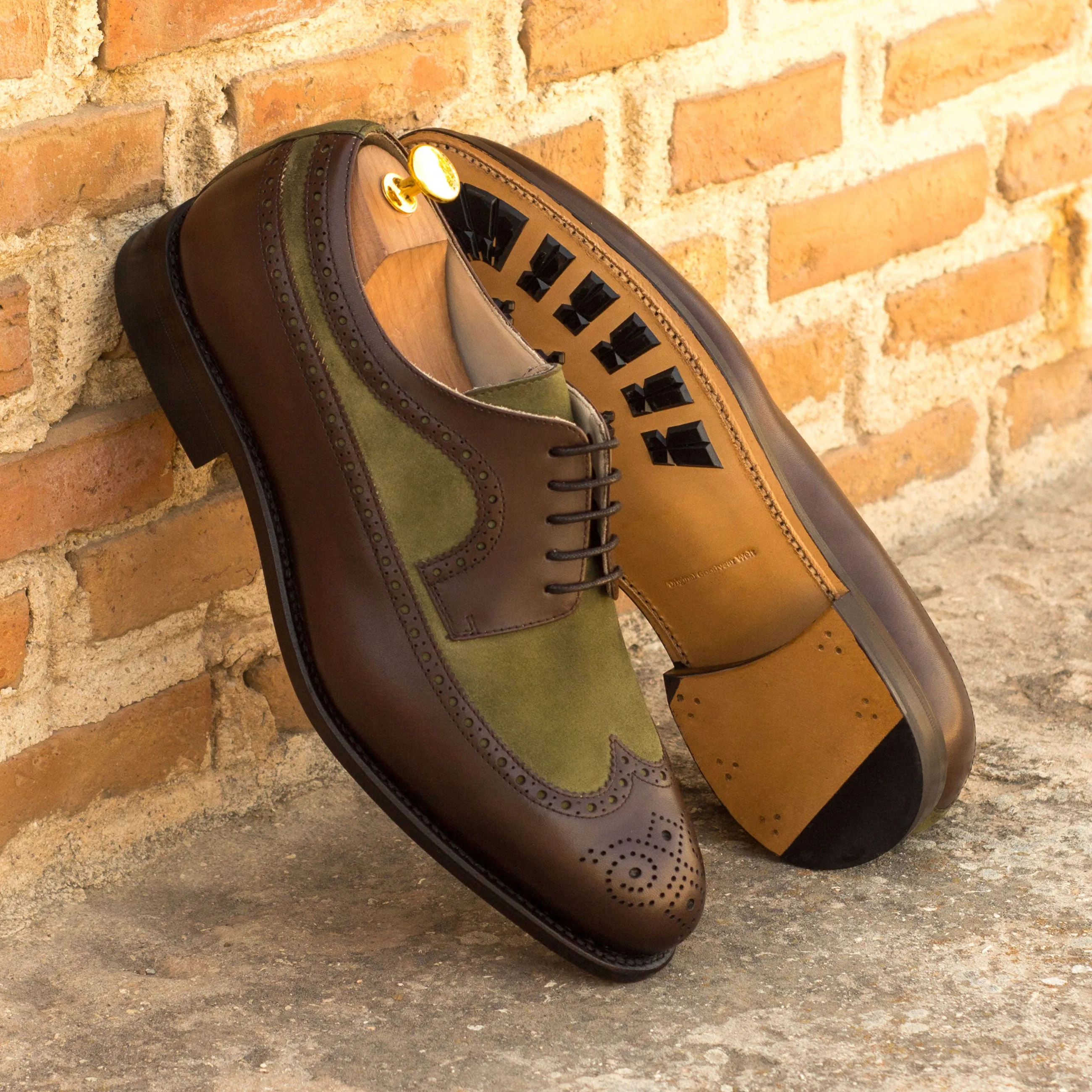 DapperFam Zephyr in Dark Brown / Khaki Men's Italian Leather & Italian Suede Longwing Blucher