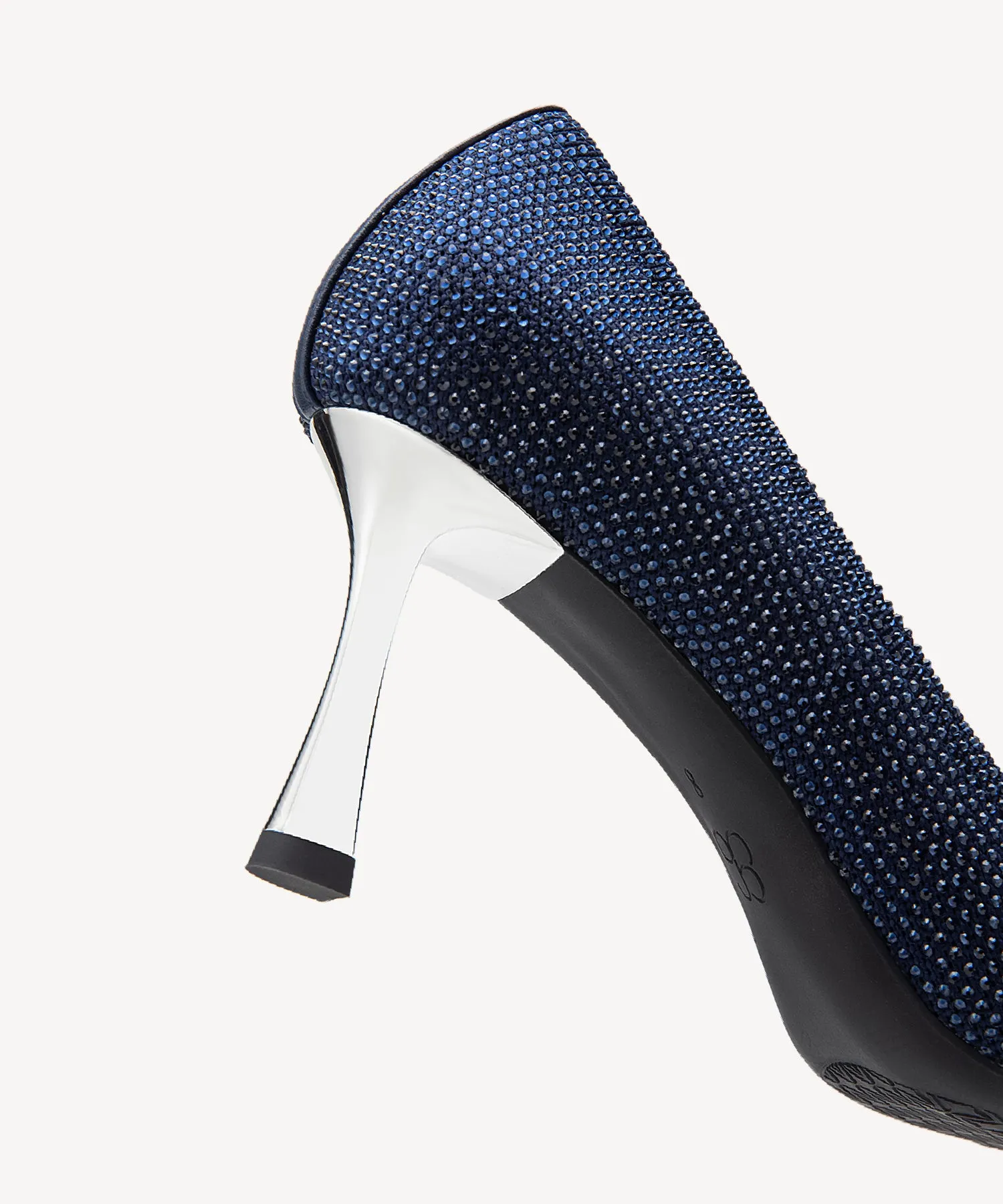 Diamond Pointed Toe Heeled Pumps