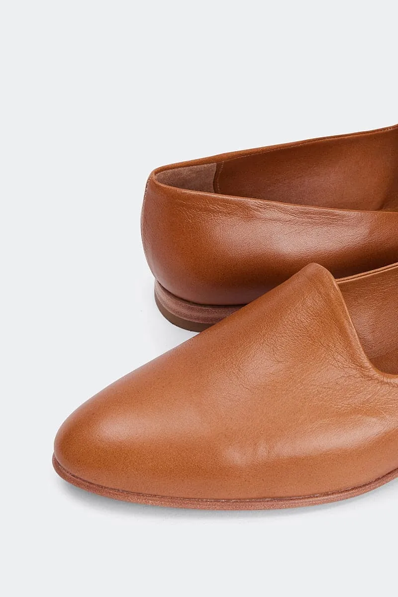 Elwood Tan Slip On Shoe Tan