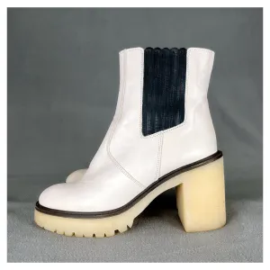 Free People bone James Chelsea boots, size 9