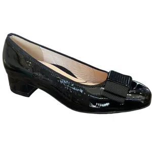 Garnet - Black Patent
