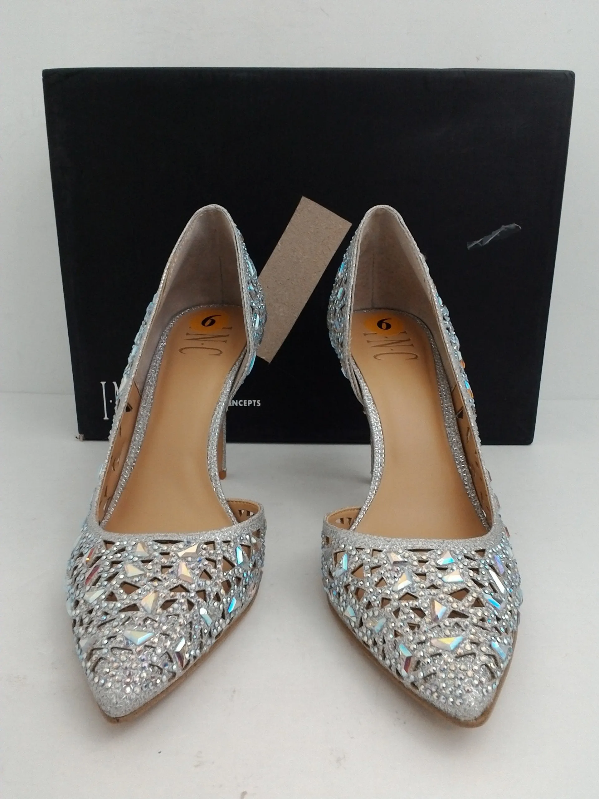 INC International Concepts Women's Kenjay Silver Heels Size 6 M