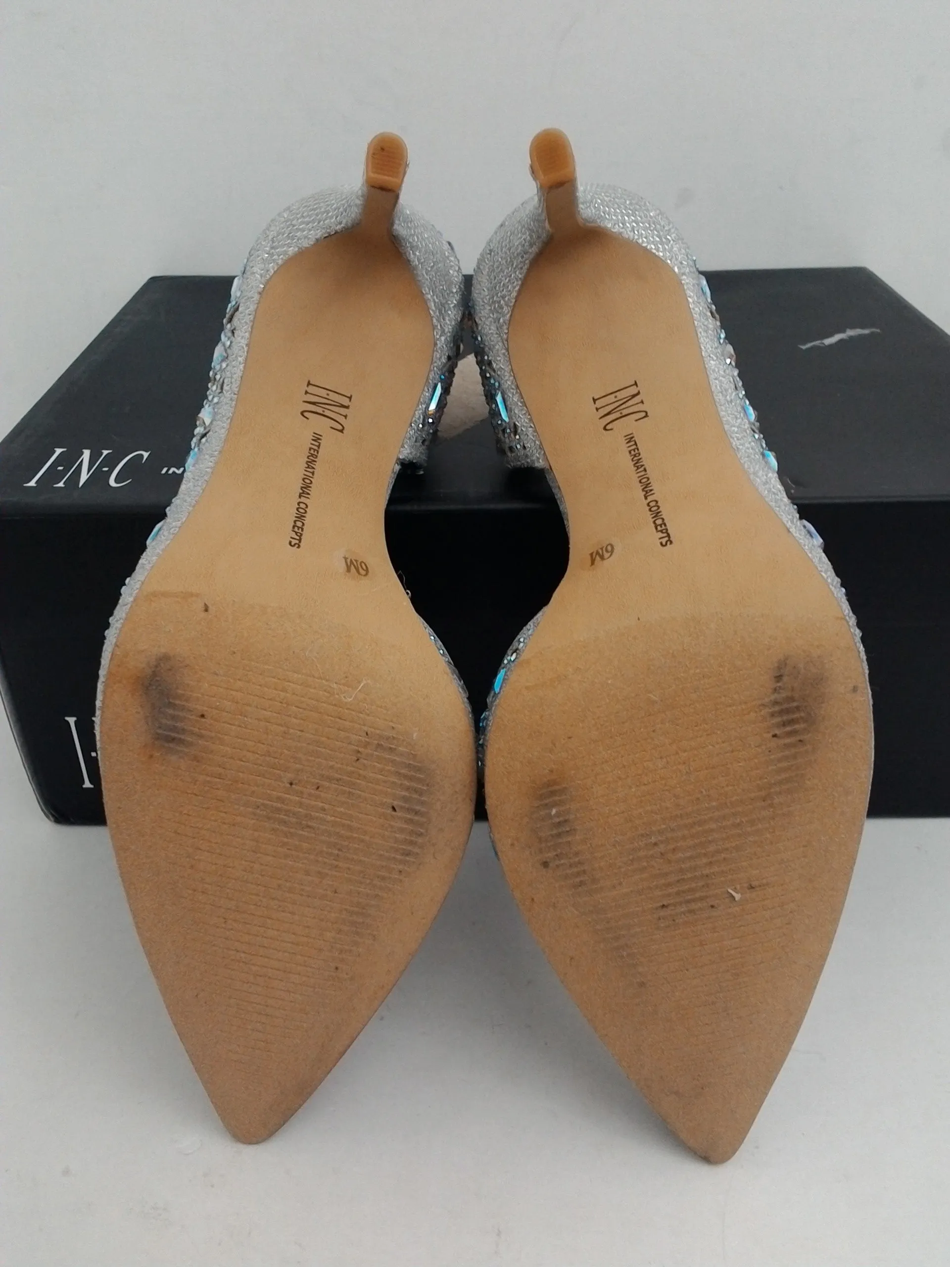 INC International Concepts Women's Kenjay Silver Heels Size 6 M