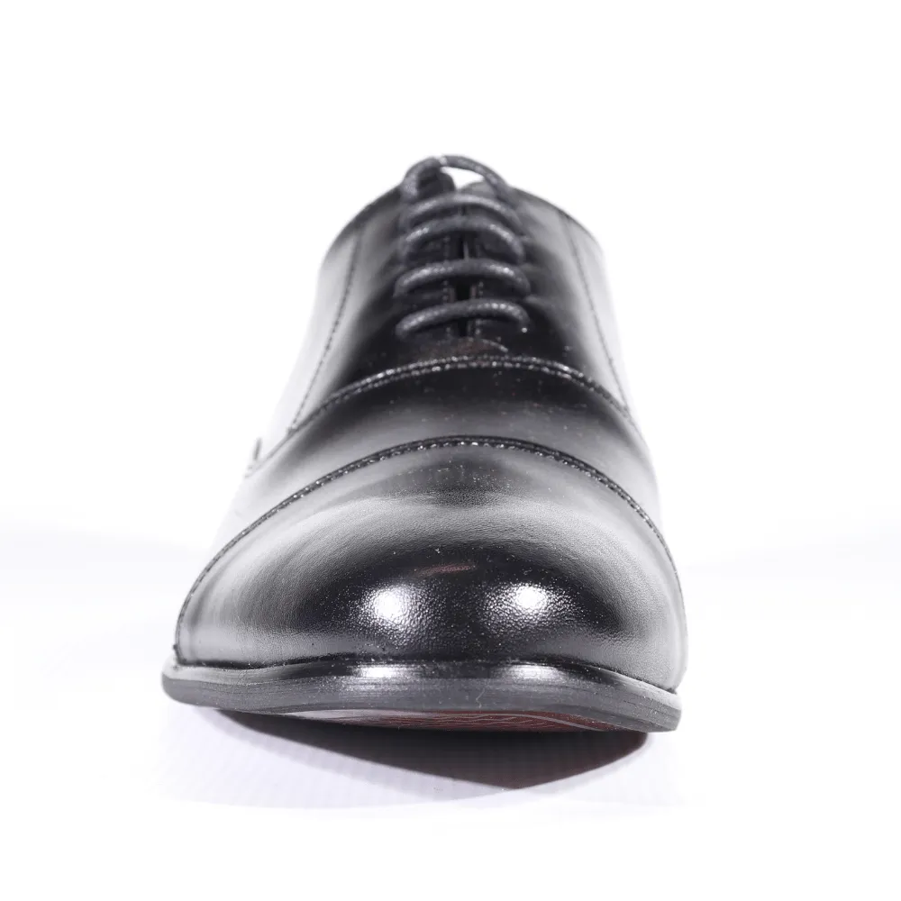 John Drake Oxford Toe-Cap in Black