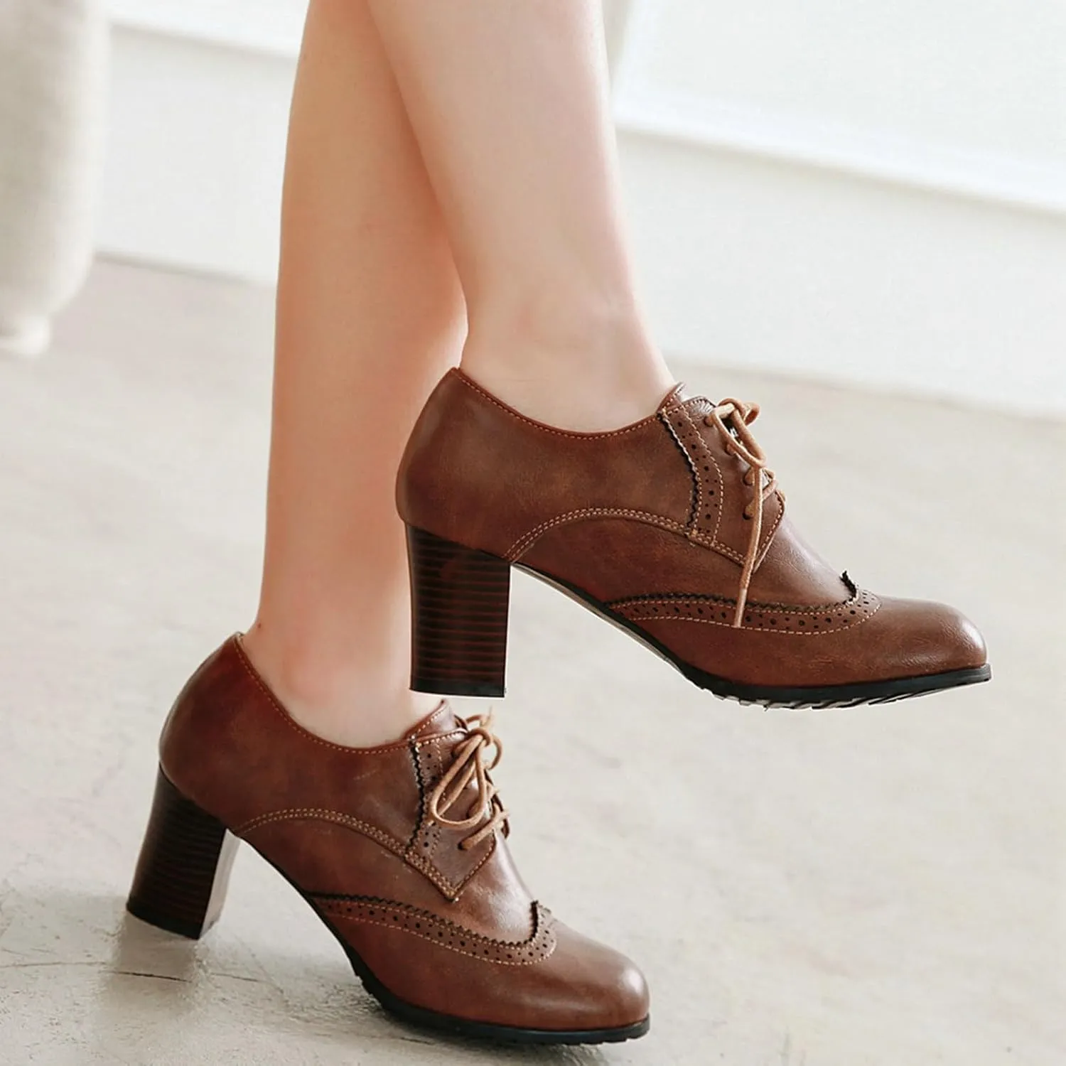 KysBloes Women's Wingtip Oxford Lace Up Shoes Chunky Block Heel Vintage Brogues Classic Closed Toe Saddle Shoes Gift Booties
