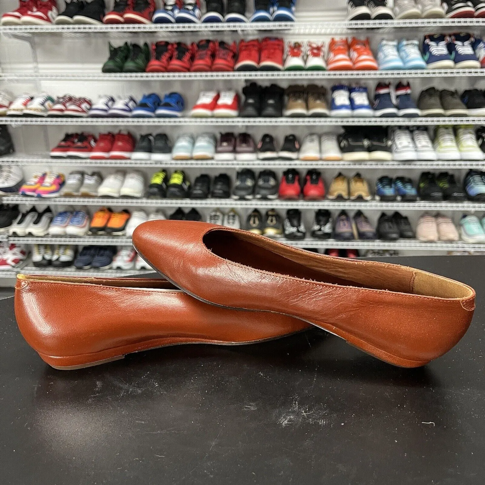 Leyla Mitra Women's Shoe Flats Brown Pointed Toe Size 7 2A