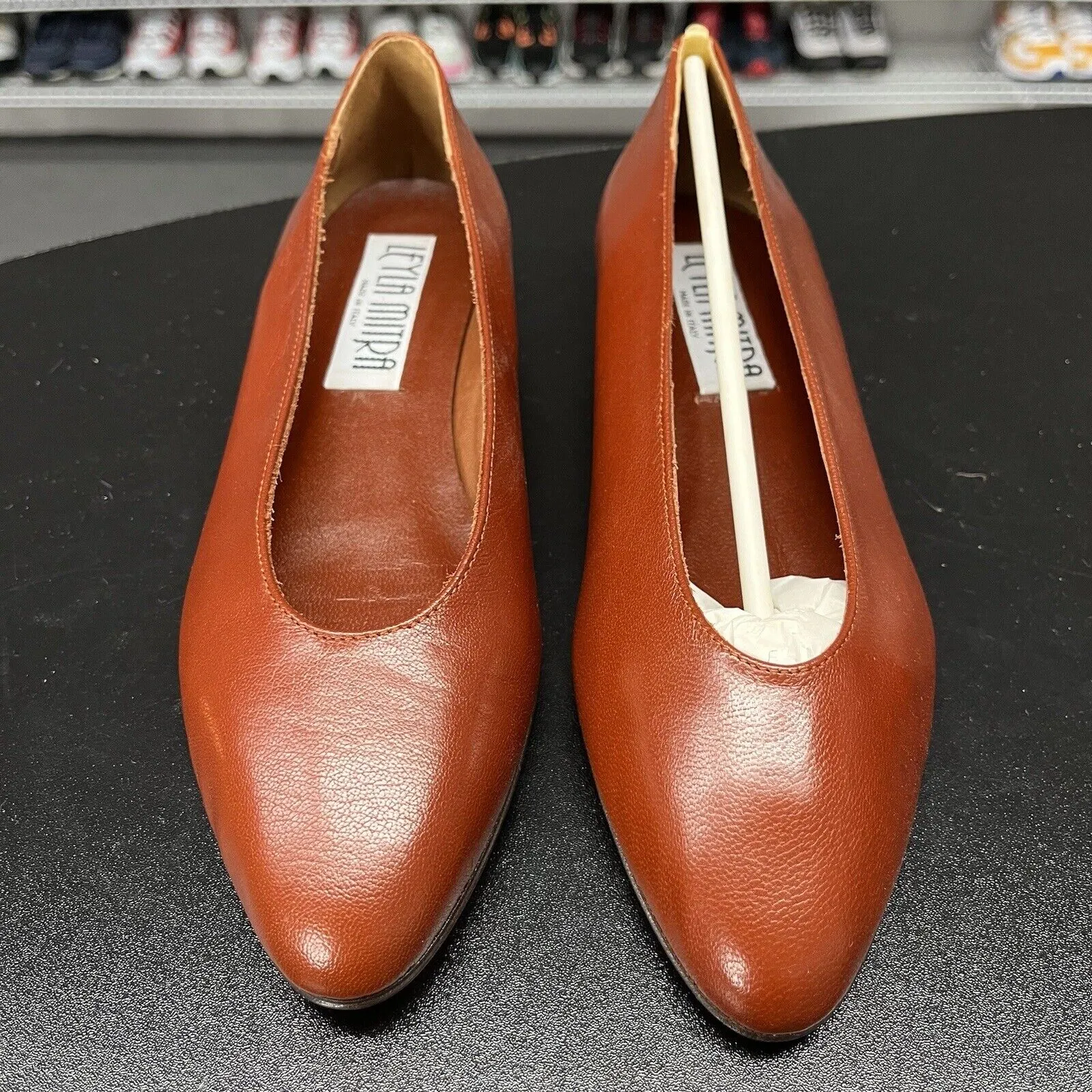 Leyla Mitra Women's Shoe Flats Brown Pointed Toe Size 7 2A