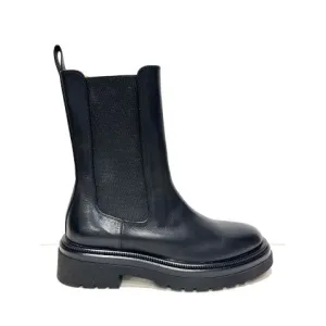 Mara Bini Guanto Chelsea Boot in Black