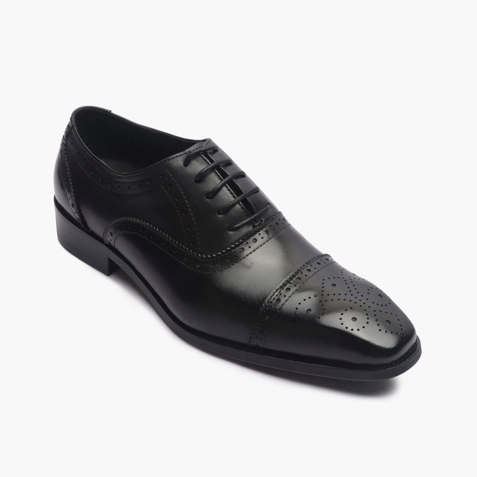 Medallion Toe Semi Brogue Lace ups