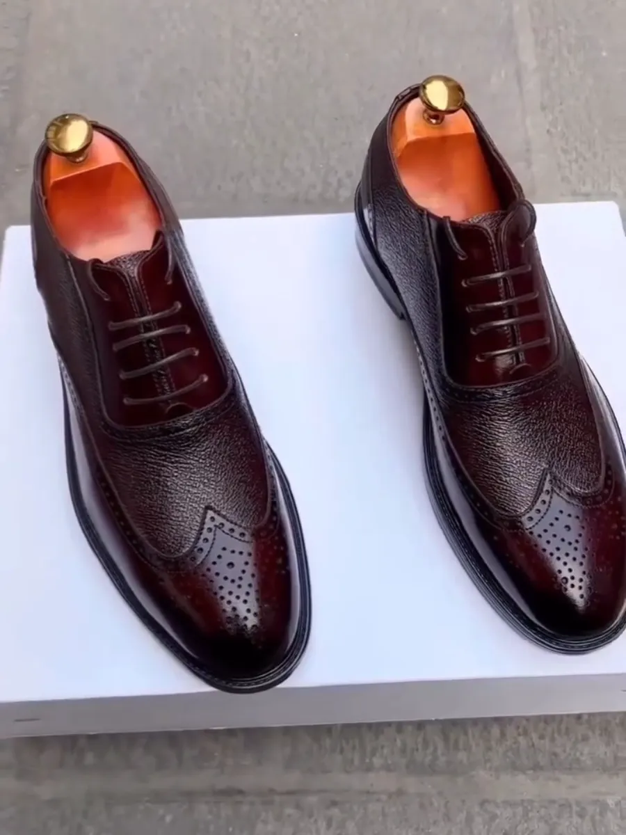 Men's Brogue Carved Casual Shoes