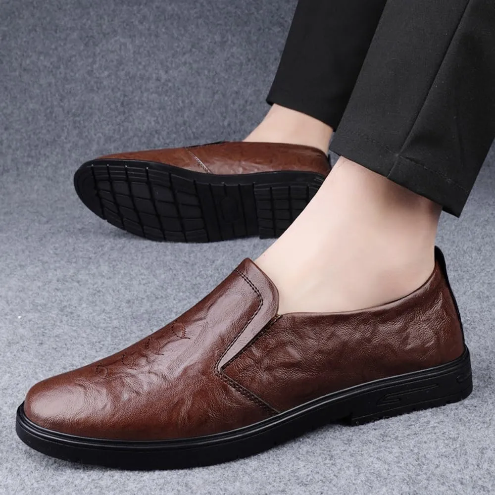 Men's Casual Leather Shoes Slip On Pointed Toe Derbys Classic Formal Business Shoes Classic Wingtip Brogues Loafers Shoes for Men