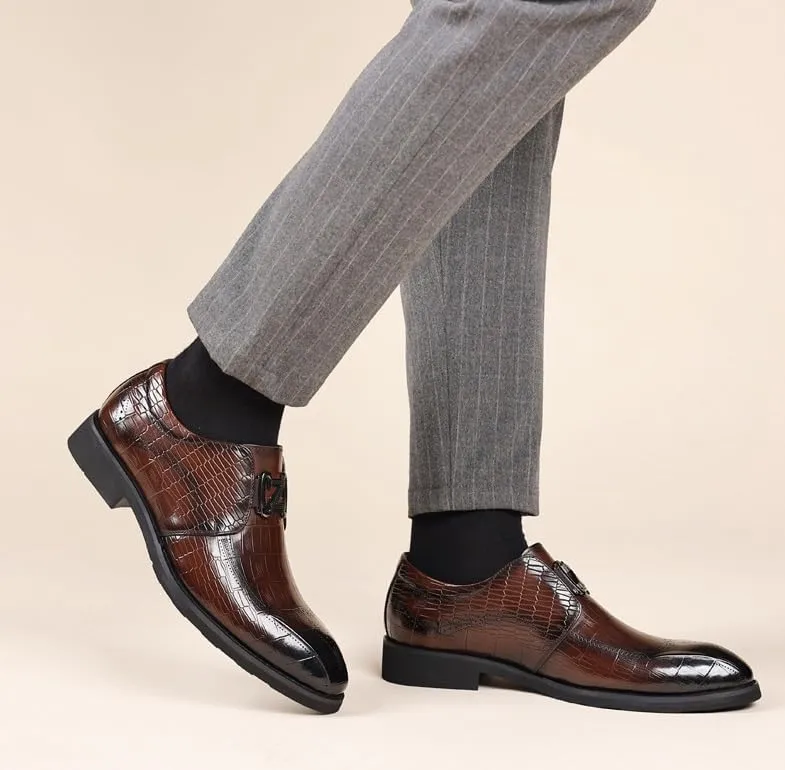 Men's Classic Leather Wingtip Slip-On Oxford Shoes for Business and Formal Events