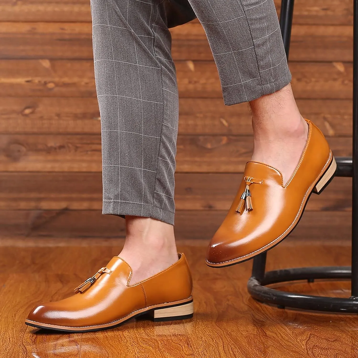 Men's Dress Shoes Loafers Brown Fashion Style Men's Breathable Tassel Comfortable Business Slip On Work Leisure Solid Color Leather Shoes Mens Leather Dress Shoes