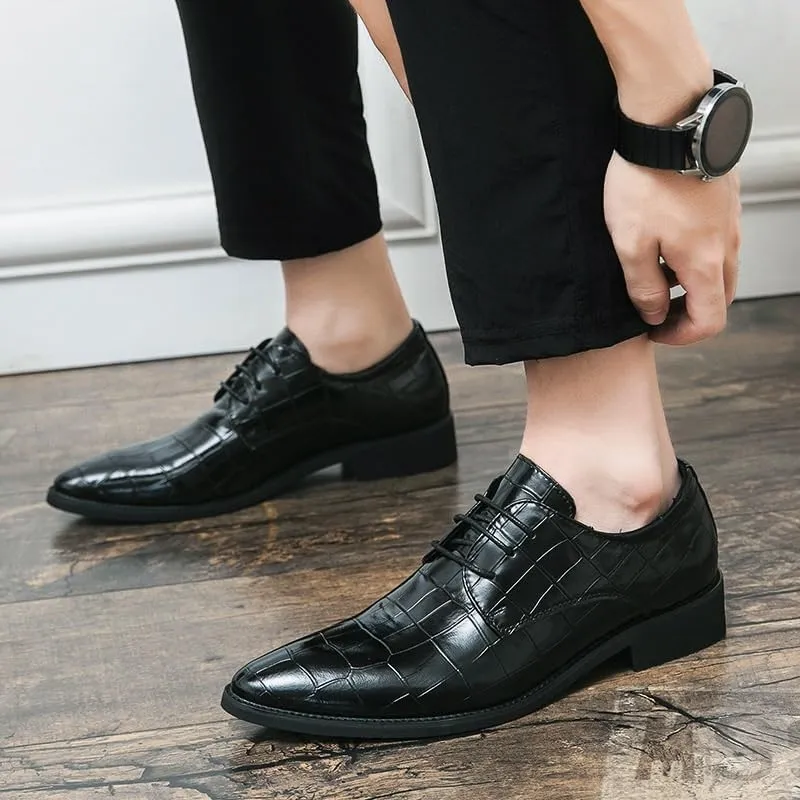 Men's Genuine Leather Oxford Shoes Men Vintage Lace Up Platform Dress Shoes Retro Pointed Chunky Heel Non-Slip Business Derby Shoes(Black,8)