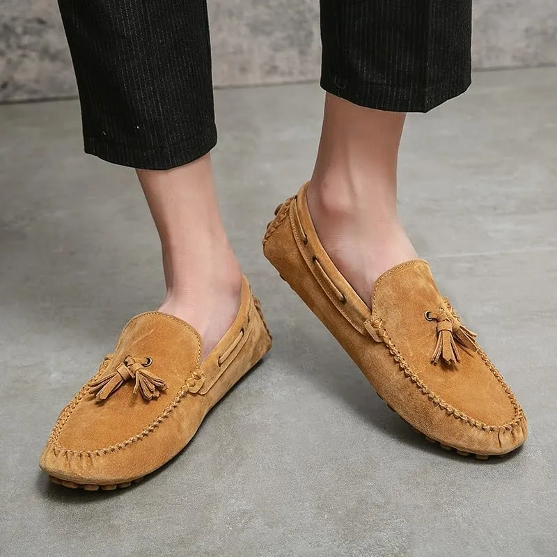 Men's Loafers Shoes Solid Color Round Toe Suede Vamp Tassel Driving Shoes Comfortable Slip Resistant Anti-Slip Fashion Slip-on