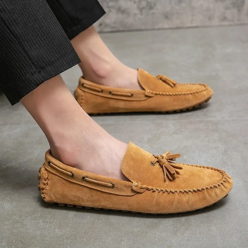 Men's Loafers Shoes Solid Color Round Toe Suede Vamp Tassel Driving Shoes Comfortable Slip Resistant Anti-Slip Fashion Slip-on