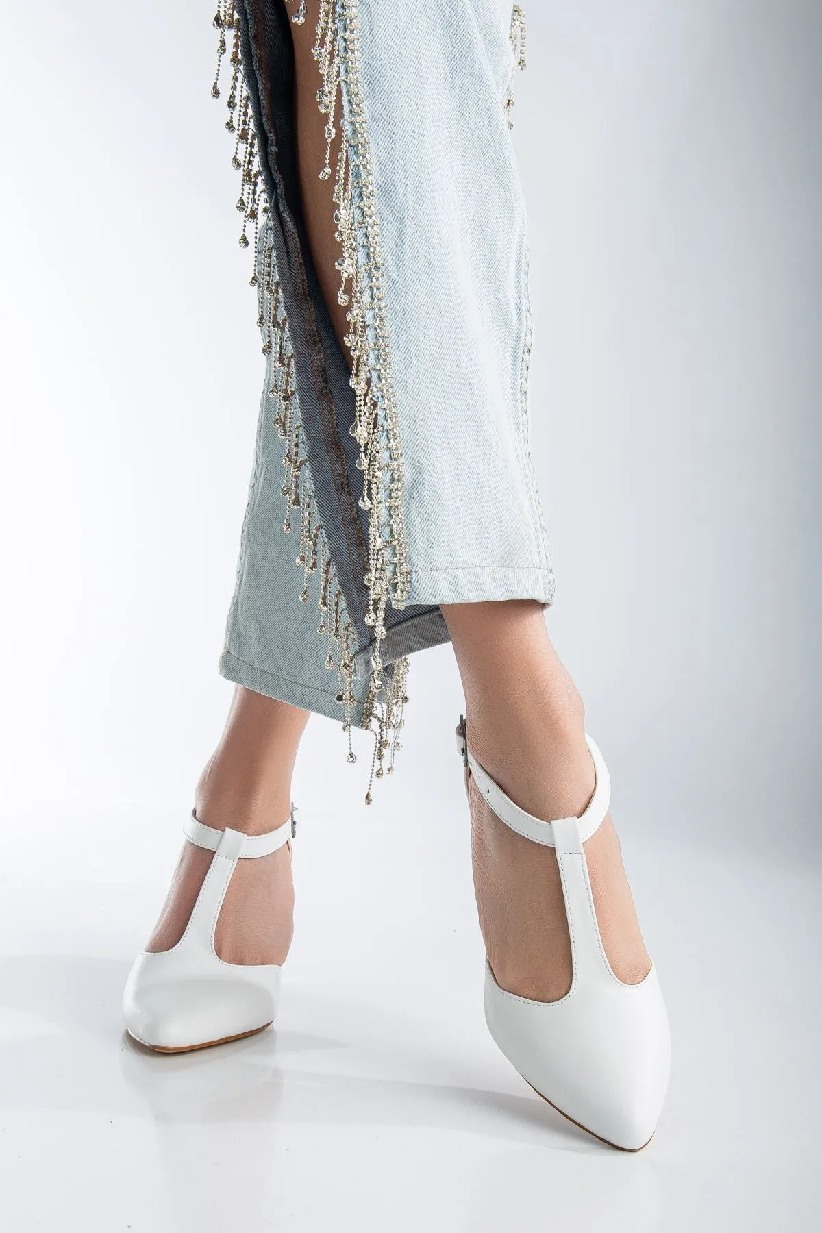 Niven White Leather Heeled Women's Shoes