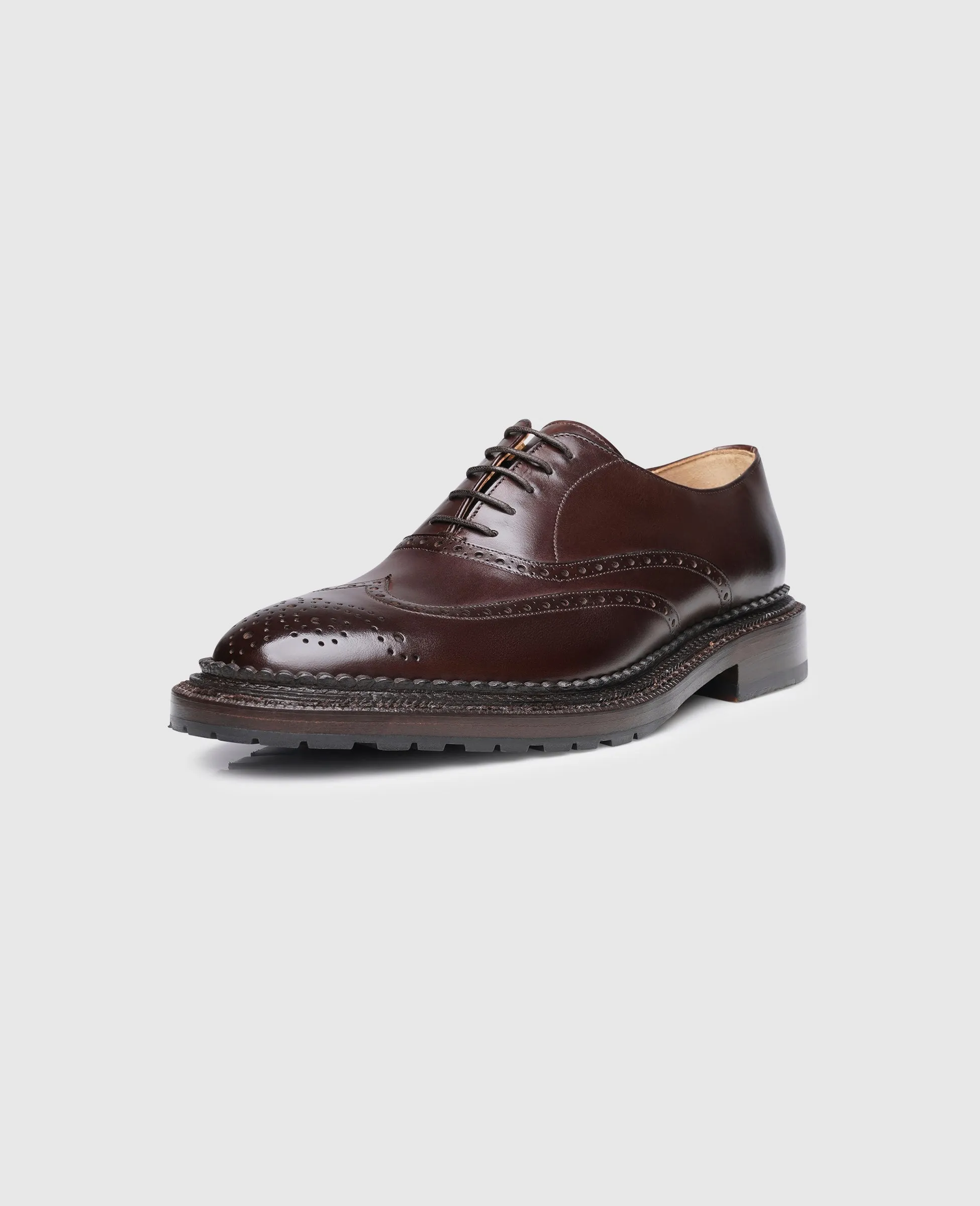 No. 5562 - Brown