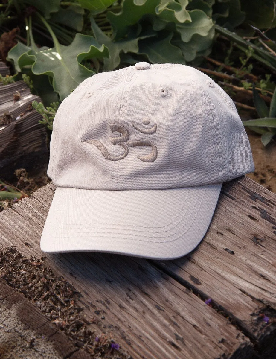 Om Hat