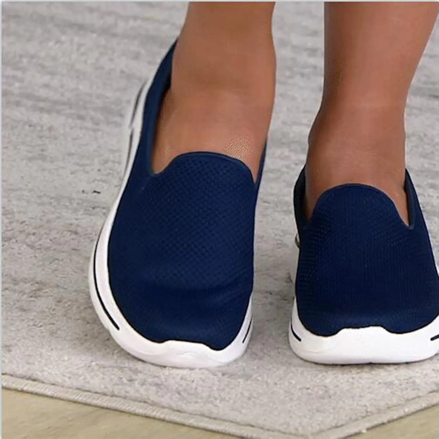 Orthopedic Shoes for Women Casual Walking Slip on Flat Walking Canvas Slip On Sneakers Running Shoes Slip On Shoes