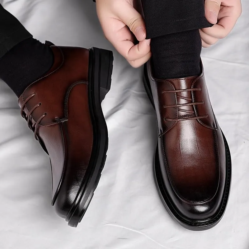 Premium Oxford Shoes for Men Polished Cap Toe Business Formal Wear Handcrafted Leather Upper
