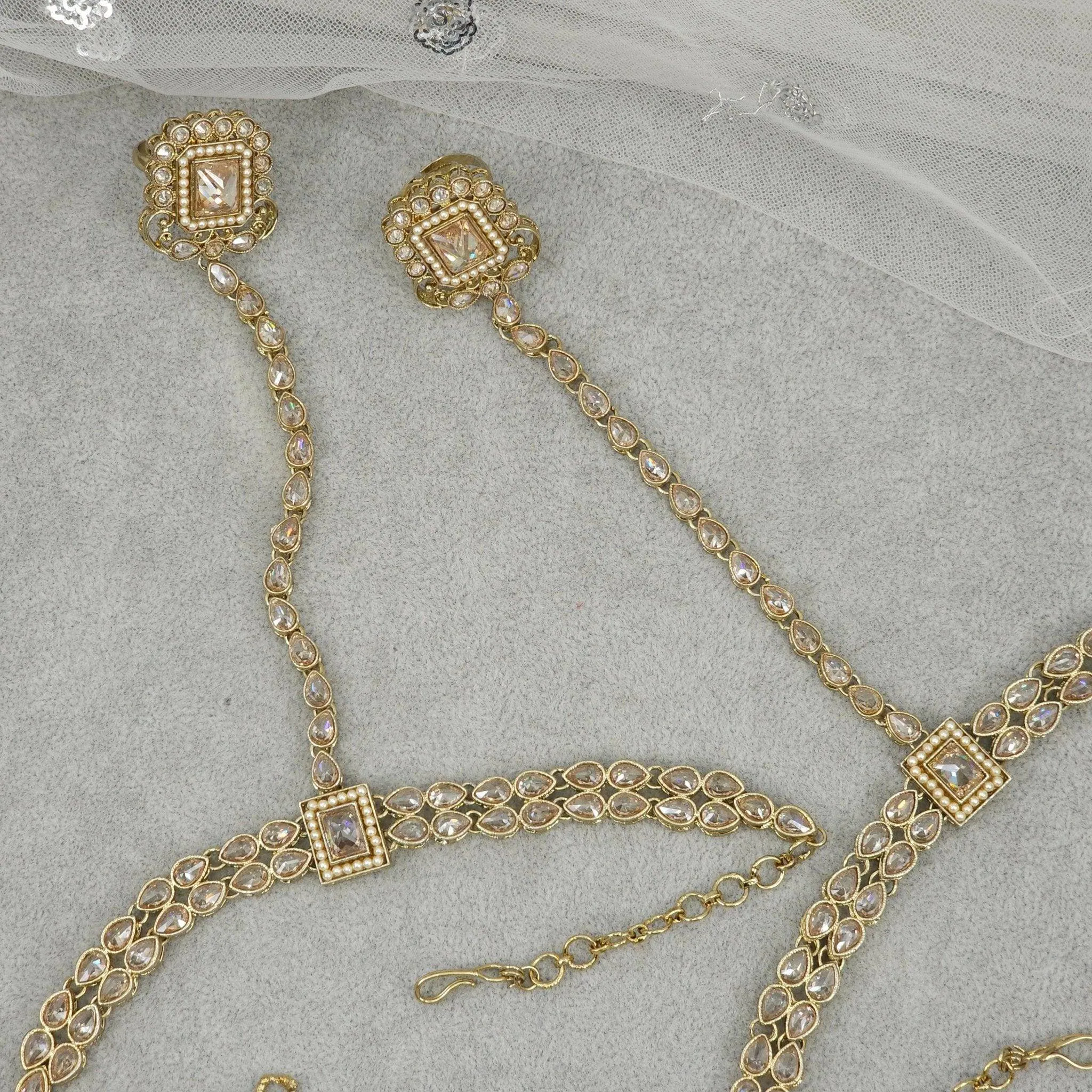 Salma Antique Polki Hand Pieces