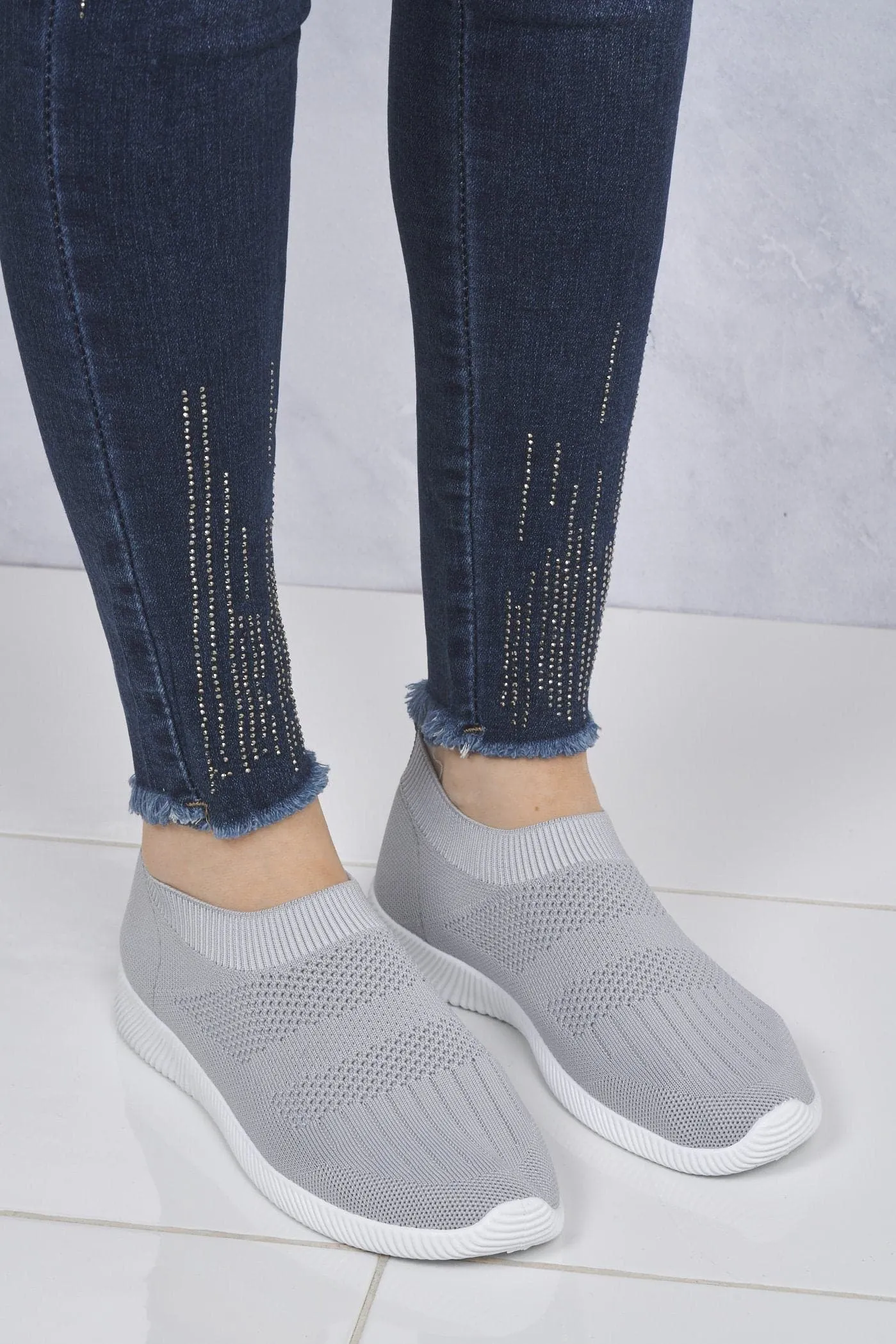 Shaughna Slip On Knitted Trainer in Grey