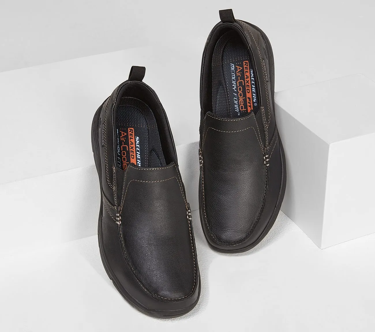 Skechers MEN RELAXED FIT: HARPER - FORDE 64858 Black