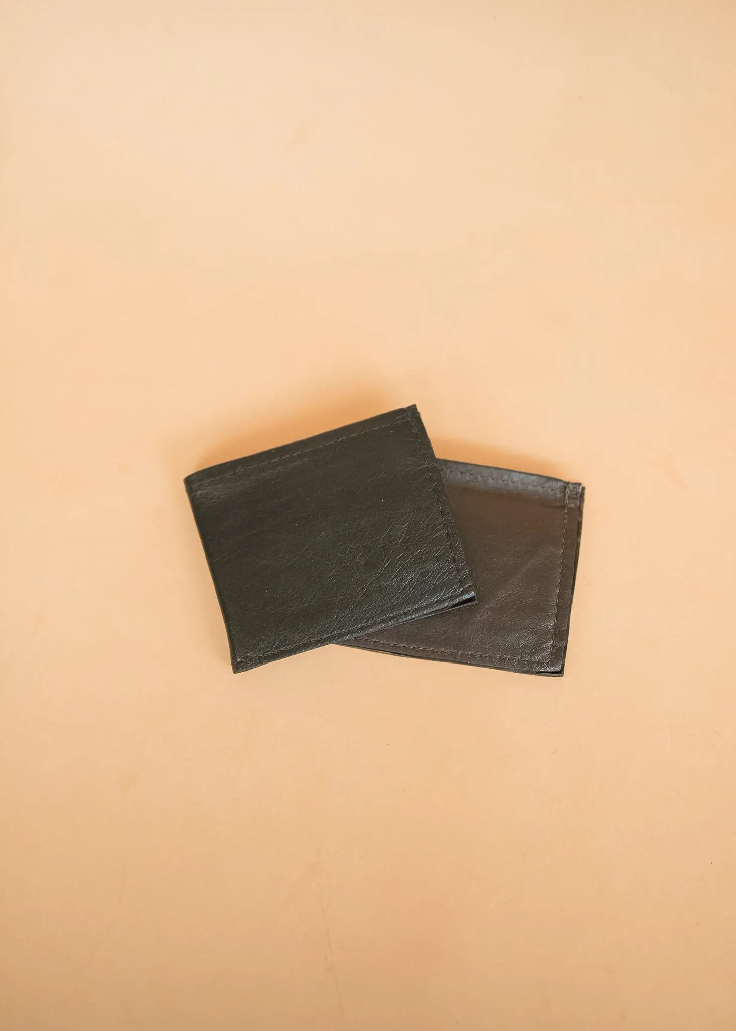 Small Bifold Wallet with Window - Kangaroo