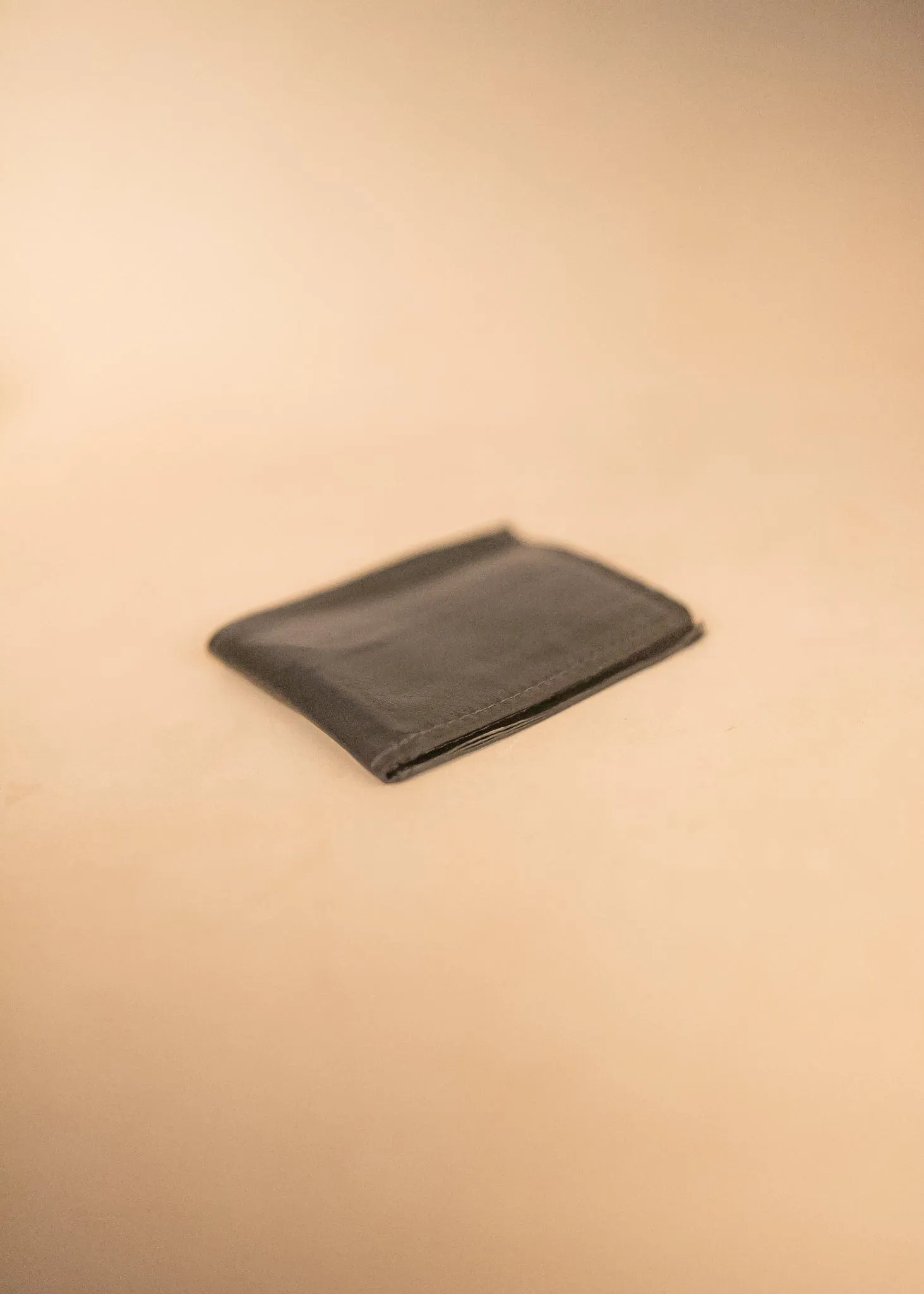 Small Bifold Wallet with Window - Kangaroo