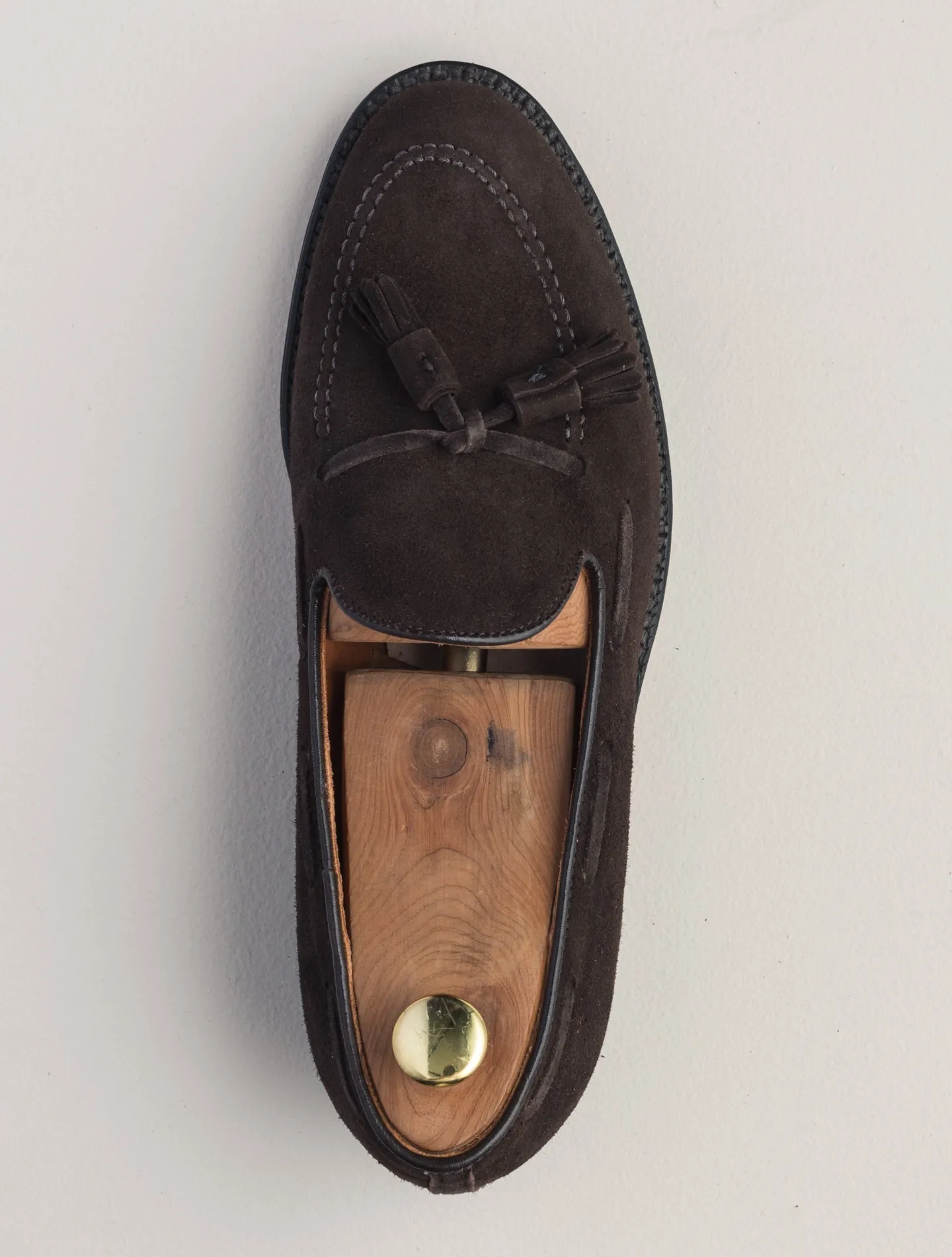 Suede Tassel Loafer Dark Brown