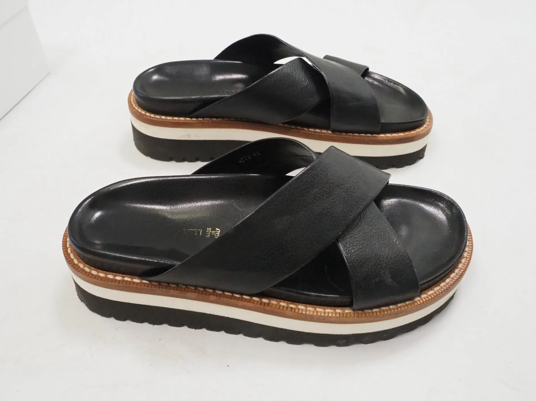 Thick Sole Leather Sandals