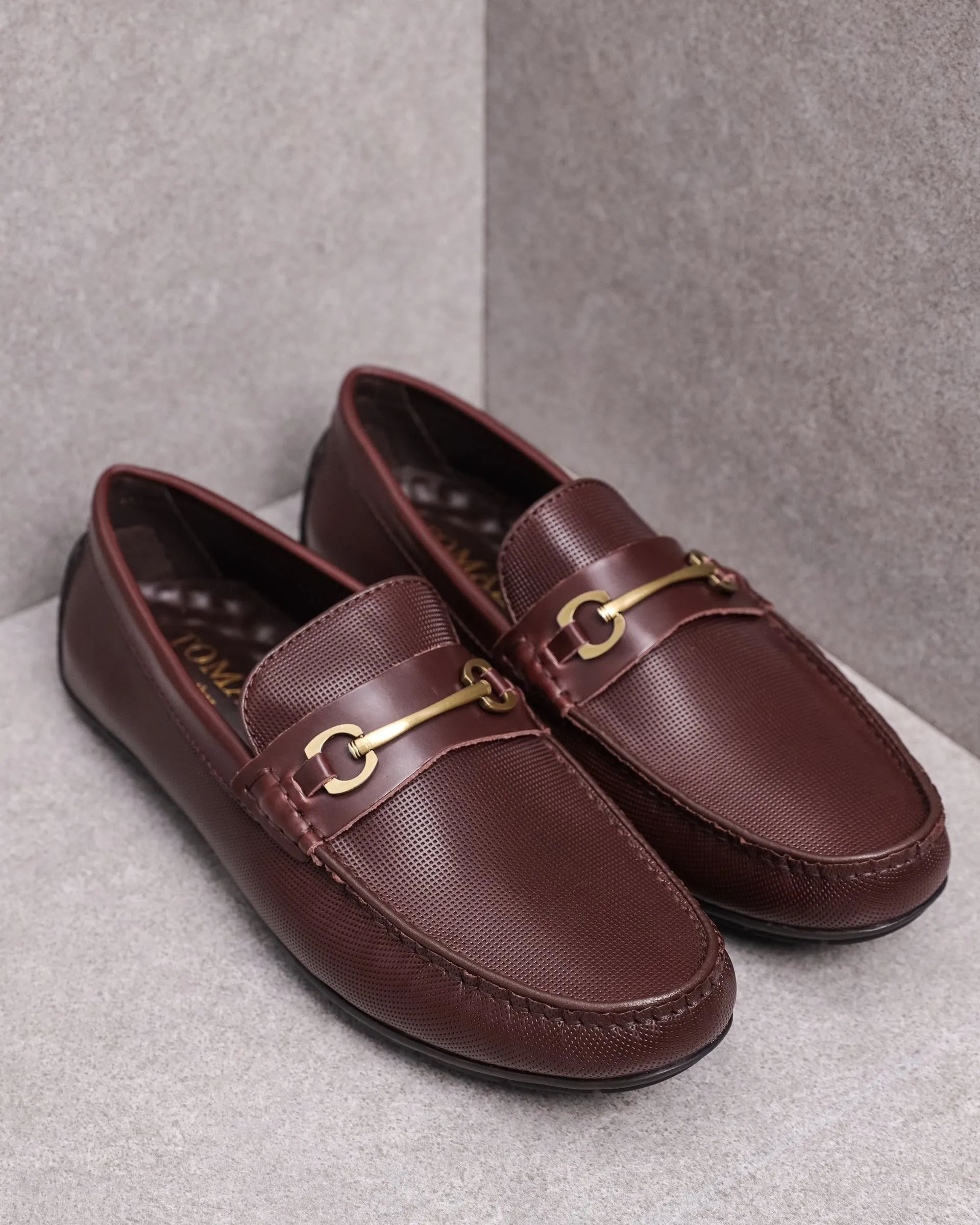 Tomaz C376 Men's Buckle Moccasins