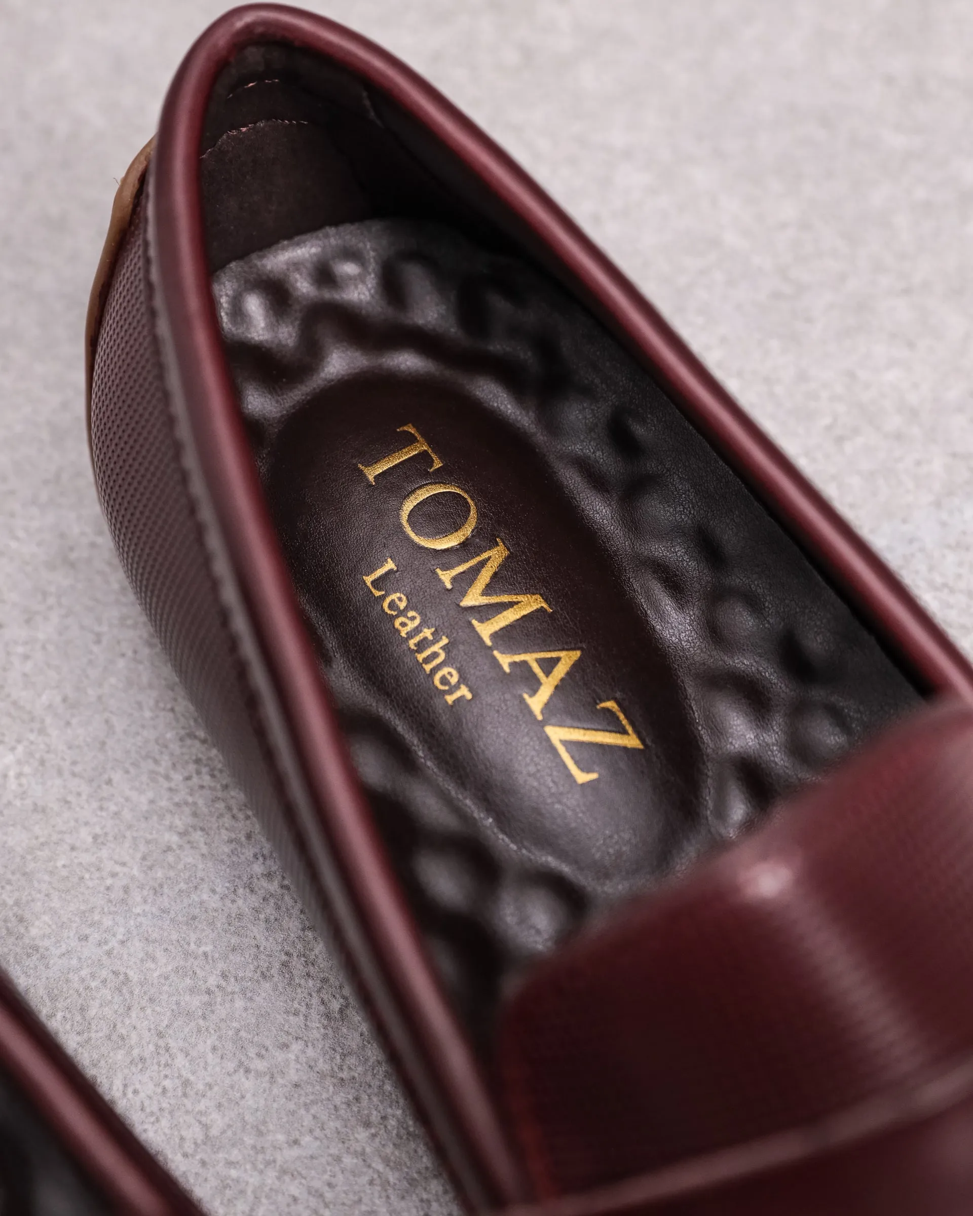 Tomaz C376 Men's Buckle Moccasins