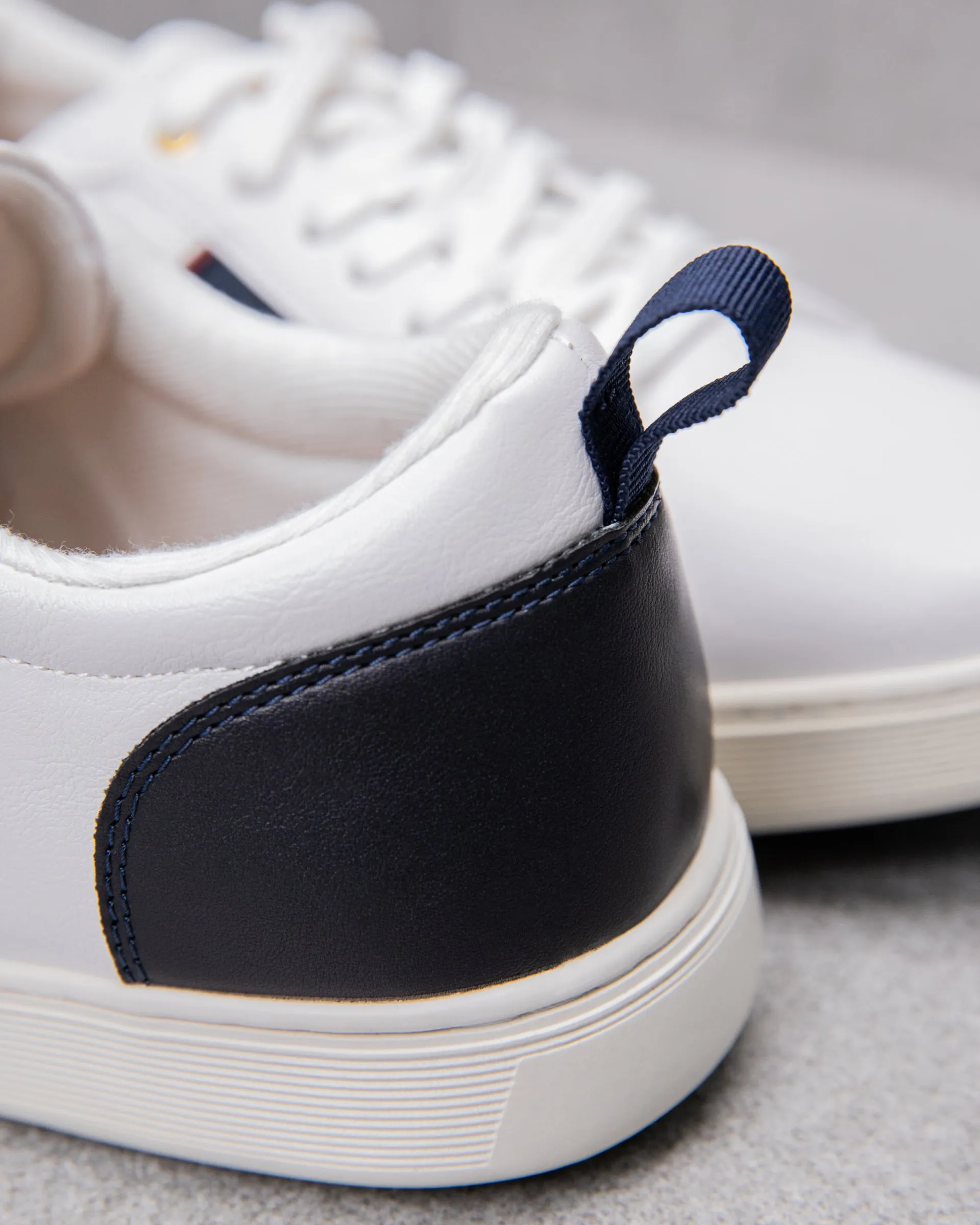 Tomaz C498M Men's Court Sneakers
