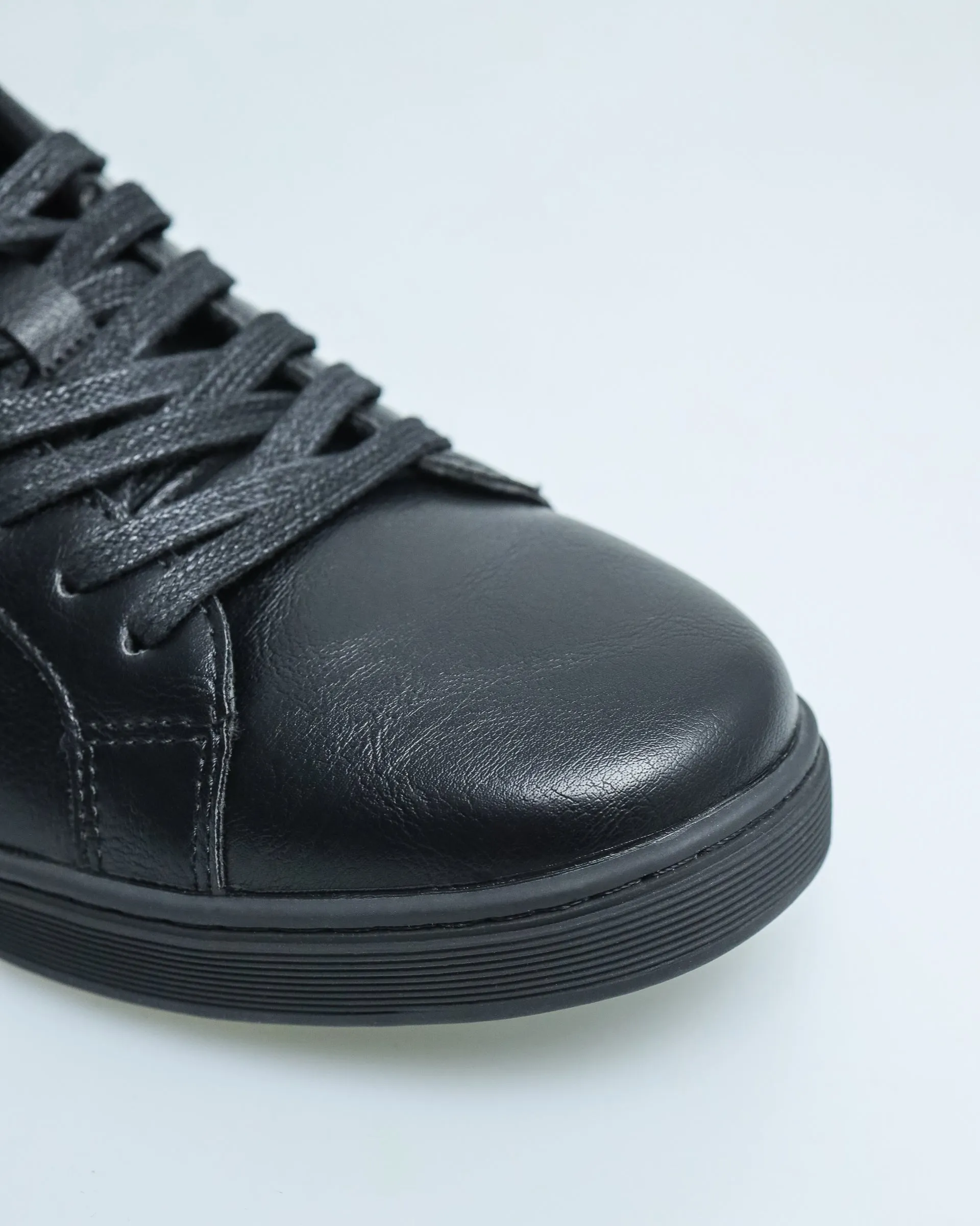 Tomaz C498M Men's Court Sneakers